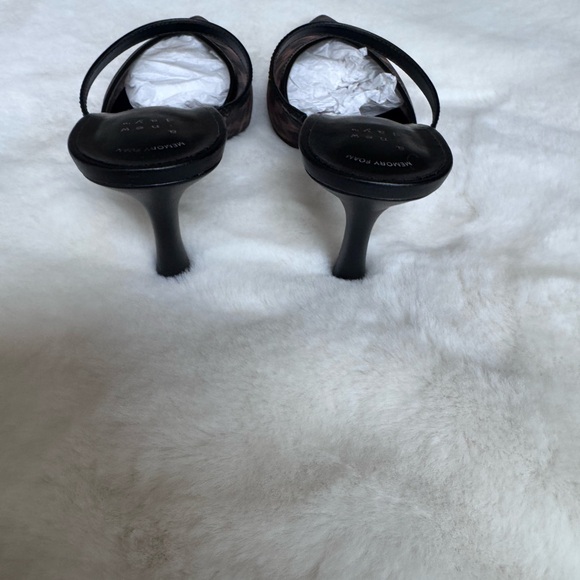 A New Day Brown Leopard Print Heels - Picture 5 of 5